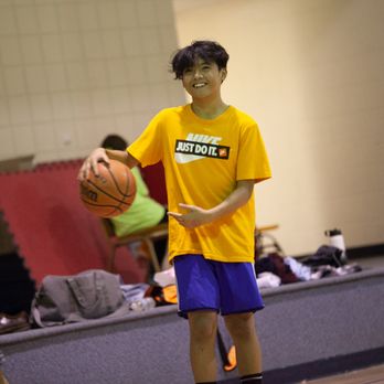 Youth basketball in the gym